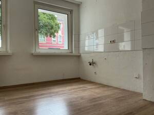 Praktische 2-Raum-Wohnung mit großem Balkon! Bezugsfertig renoviert! – 45276 Essen – Vorschaubild 6
