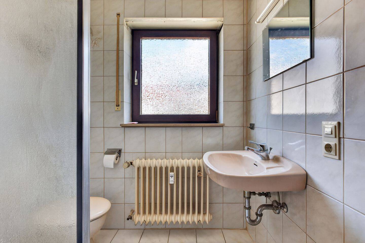 Großzügige 4-Zimmer-Wohnung mit viel Platz zum Wohlfühlen- 4 Zimmer mit Balkon, Keller & Stellplatz – Rastatt – Vorschaubild 9