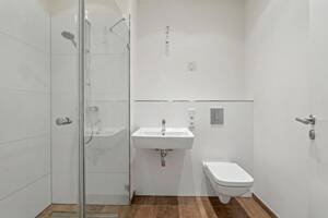 Aufzug, Traumfahrradraum & Fußbodenheizung - bezugsfrei – 10249 Berlin – Vorschaubild 5
