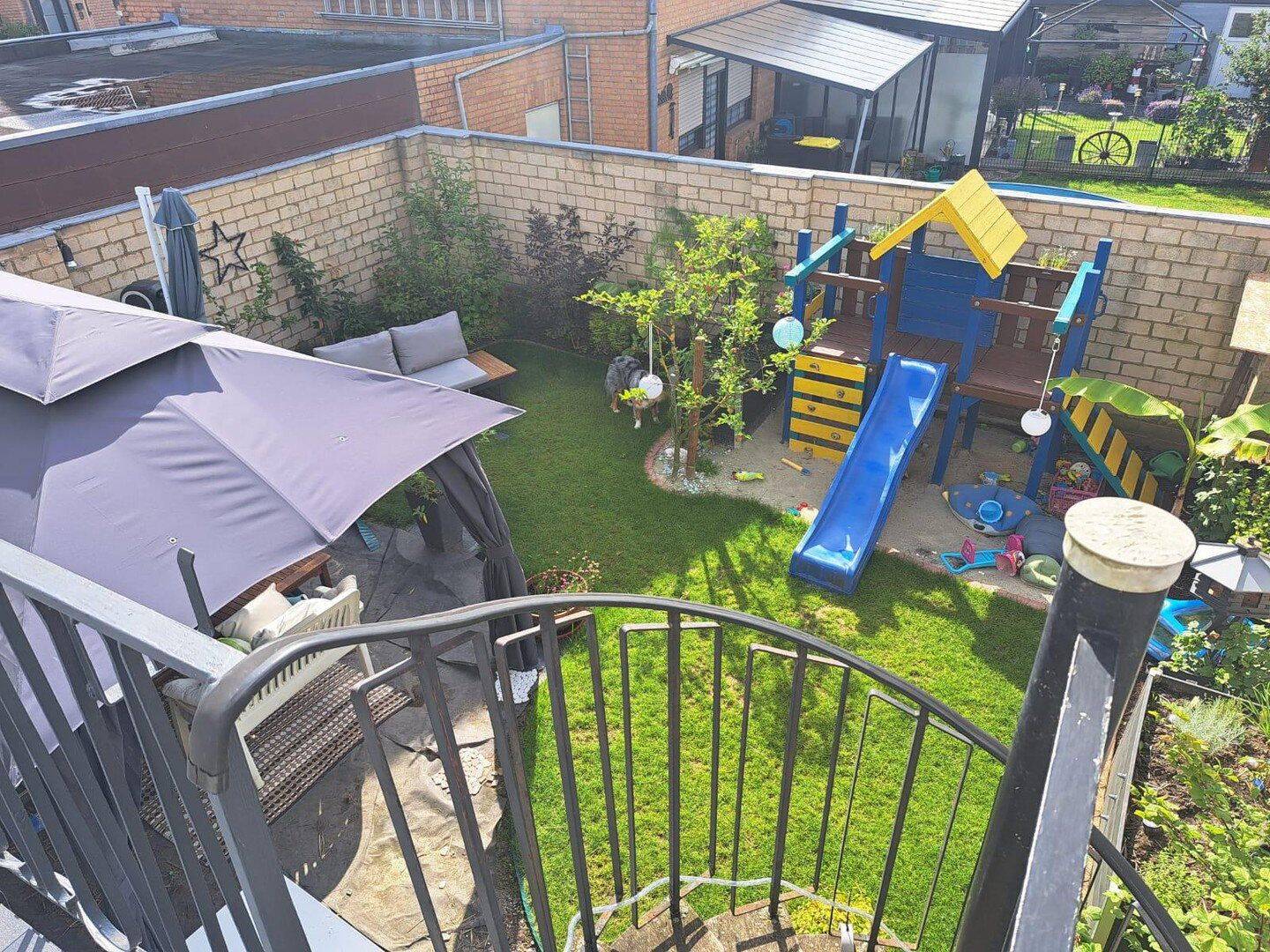 Freistehendes Einfamilienhaus mit Küche, PV, Wallbox, Garten – Alsdorf – Vorschaubild 2