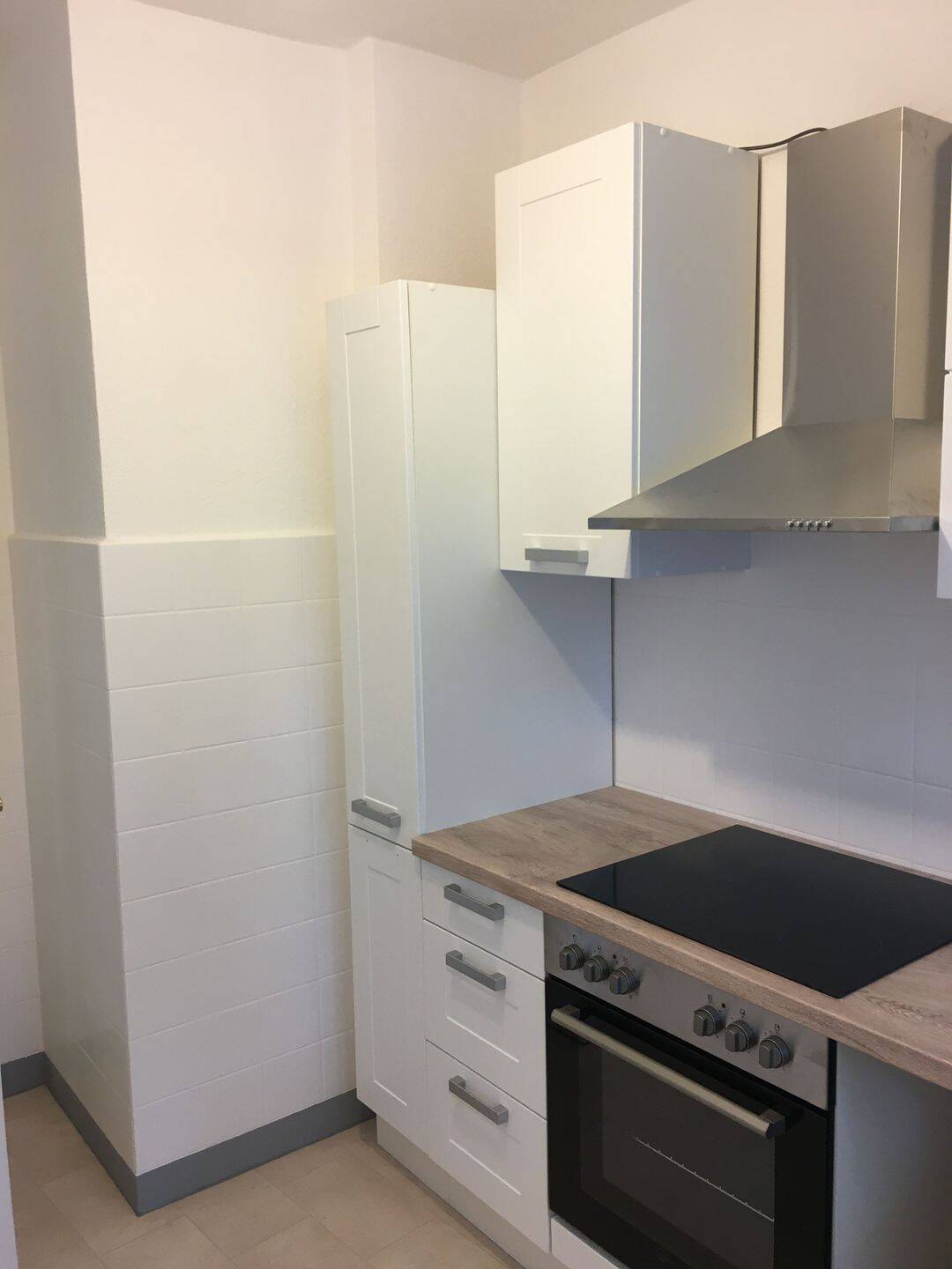 Helle 2-Zimmer Wohnung mit Balkon – Hamburg – Vorschaubild 8