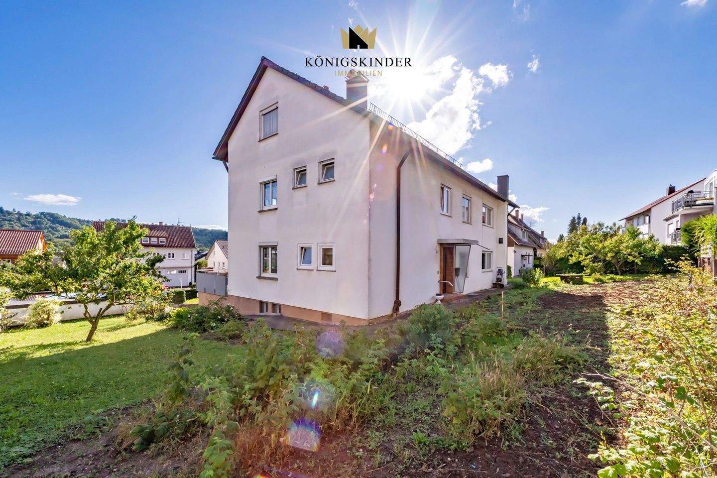 Vater,Mutter,Kind - gern auch mit Oma und Opa Grosses Haus mit modernisiertem Dach und Ausbaureserve – Remshalden – Vorschaubild 2