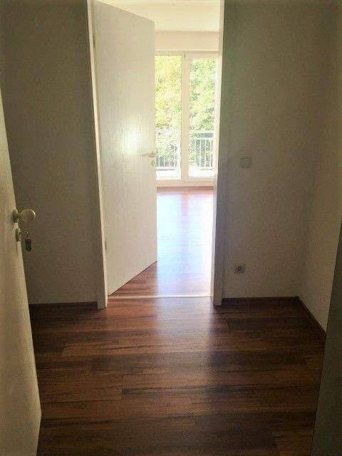 Sanierte 3-Zimmer Wohnung mit großem Balkon und Gäste-WC in Stadtfeld. – Magdeburg – Vorschaubild 4