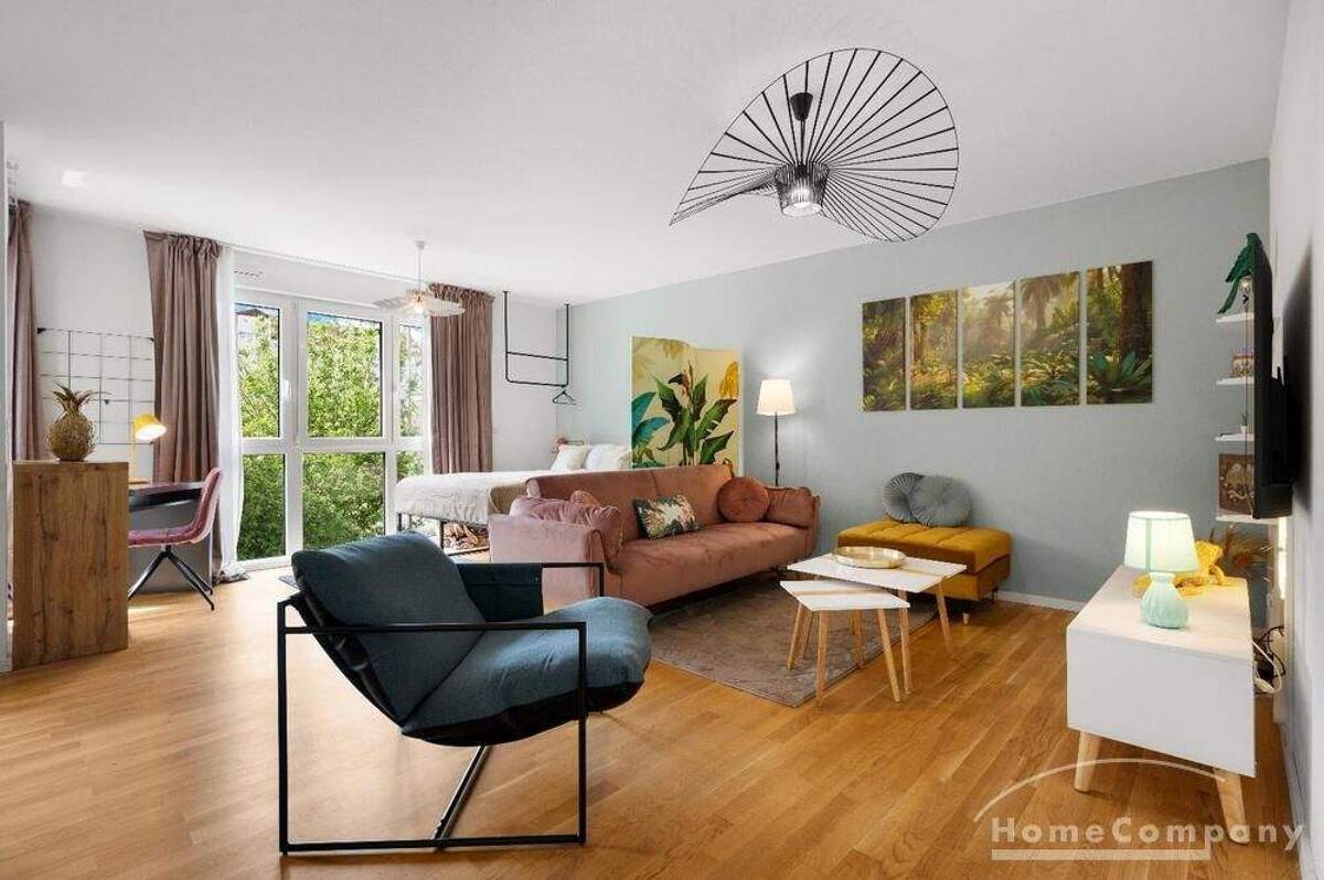 Offenbach 8071966 - Helle und geschmackvoll möblierte 2-Zimmer Wohnung mit TG-Stellplatz – 63067 Offenbach am Main – Bild 1 von 9
