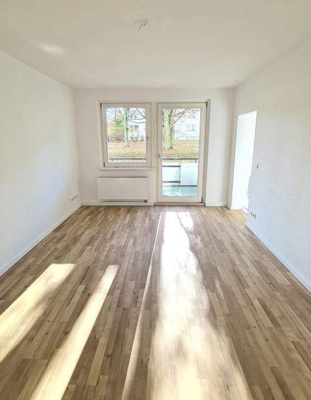 Ihr neues Zuhause! Attraktive Zwei-Zimmer-Wohnung – Chemnitz – Vorschaubild 3