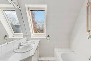Viel Potenzial in kleiner Gemeinschaft: 2,5 Zimmer, Südbalkon und Garten – 22523 Hamburg – Vorschaubild 9