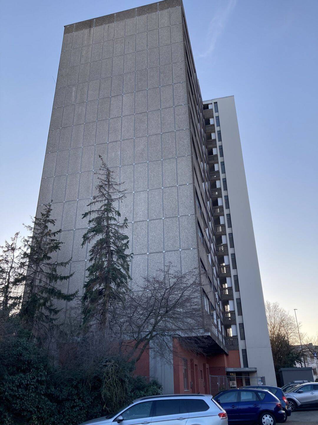 Zwangsversteigerung*Provisionsfrei für Erwerber* 3-Zimmer-Eigentumswohnung mit Balkon bzw. Loggia, Aufzug+Kellerraum – Aachen – Vorschaubild 2