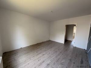 Gepflegte 3-Zimmer-Wohnung mit überdachter Loggia - sofort bezugsfrei – 44866 Bochum – Vorschaubild 3