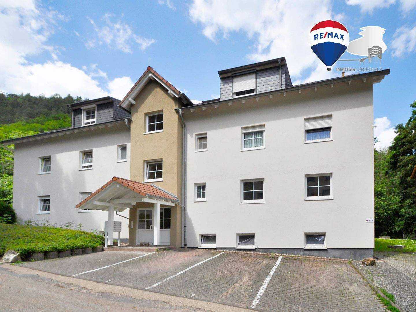 Attraktive 3-Zimmer-Dachgeschosswohnung in idyllischer Lage