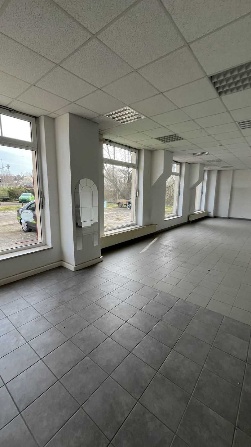 Wohn- und Gewerbeimmobilie mit großzügigem Hof und vielseitigen Nutzungsmöglichkeiten – Altenburg – Vorschaubild 2