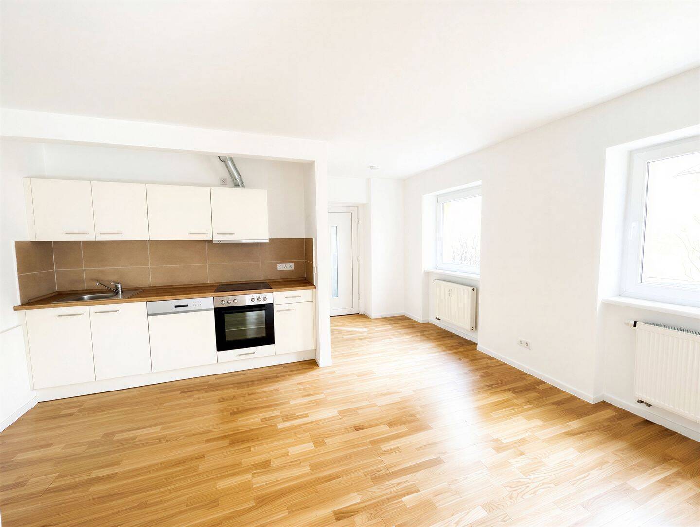 Im Herzen der Neustadt I moderne Einbauküche I Bad mit Dusche – Dresden – Vorschaubild 2