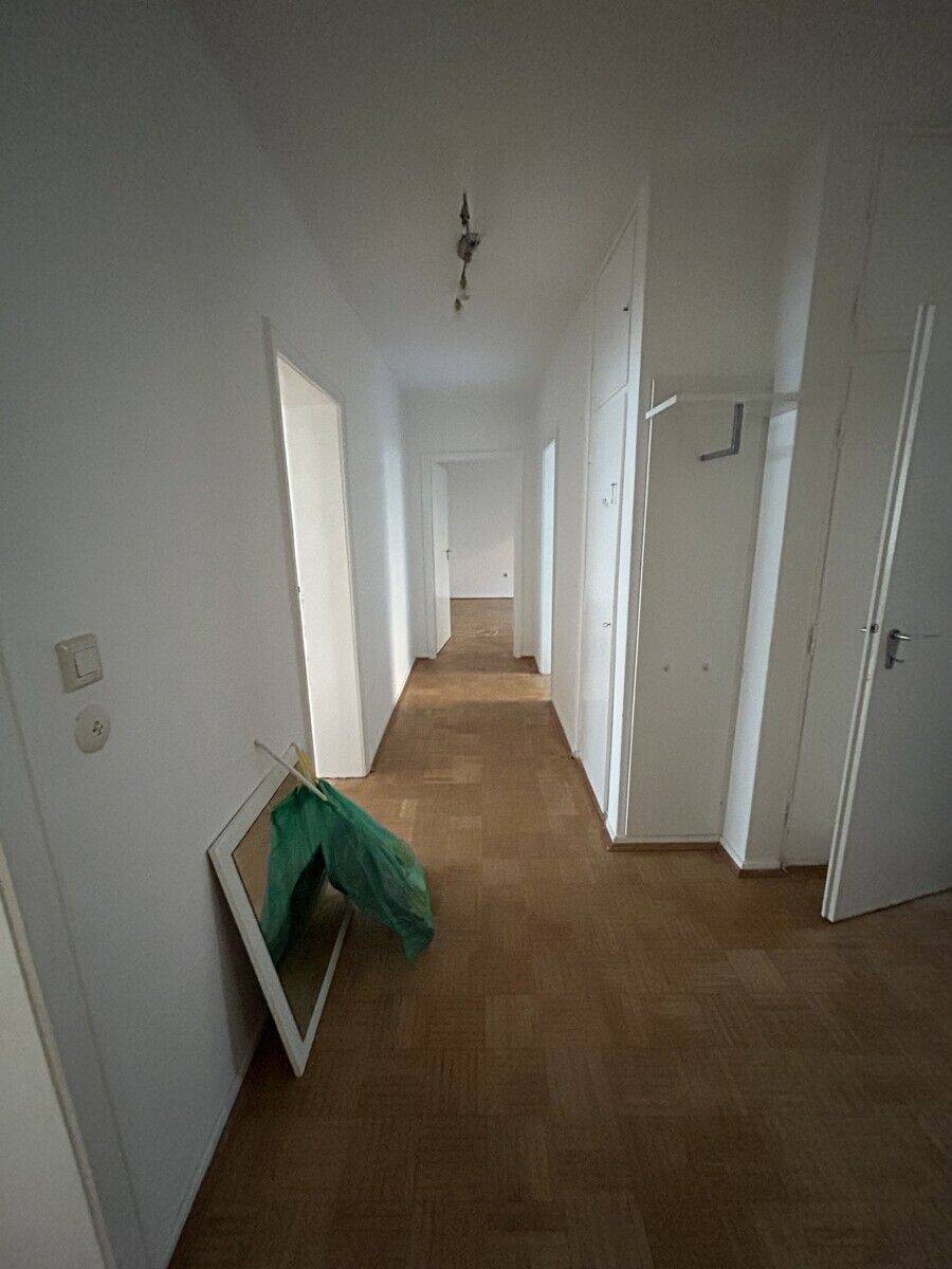 Großzügige 3-Zimmer-Eigentumswohnung mit Westloggia im beliebten Vorderen Westen! – Kassel – Vorschaubild 2