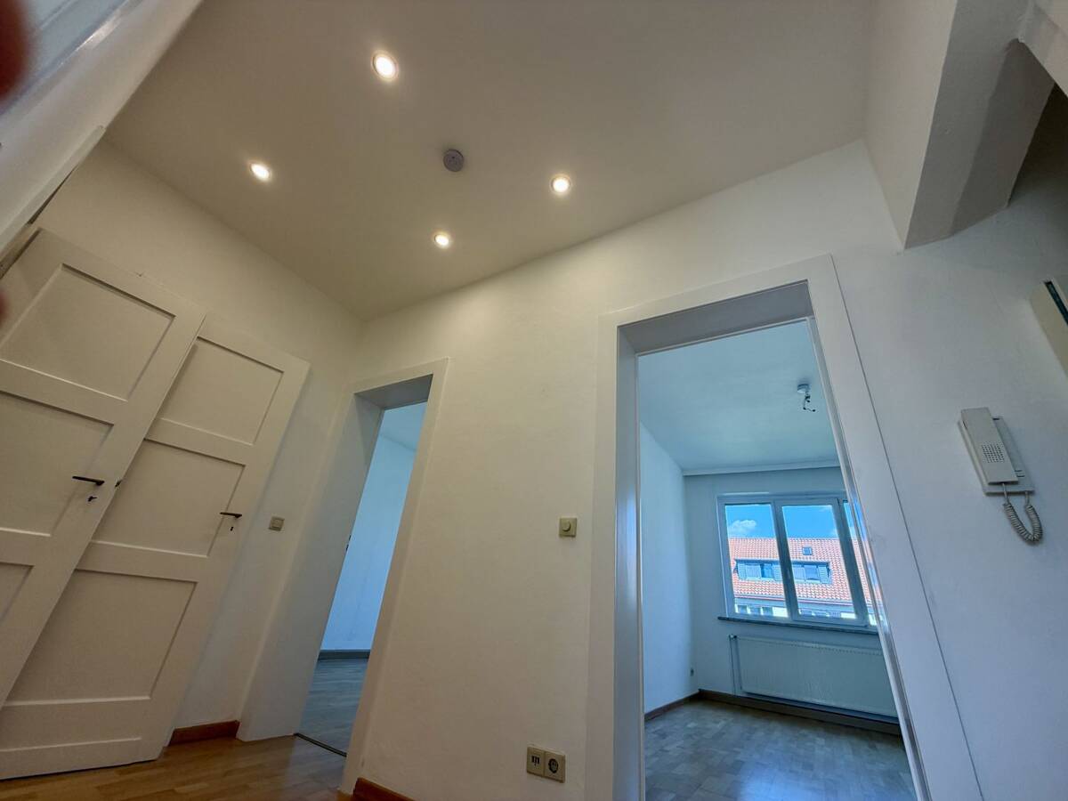 Wunderschöne, strahlend helle 3-Zimmer Wohnung mit Loggia in Groß Buchholz – 30655 Hannover – Bild 1 von 3