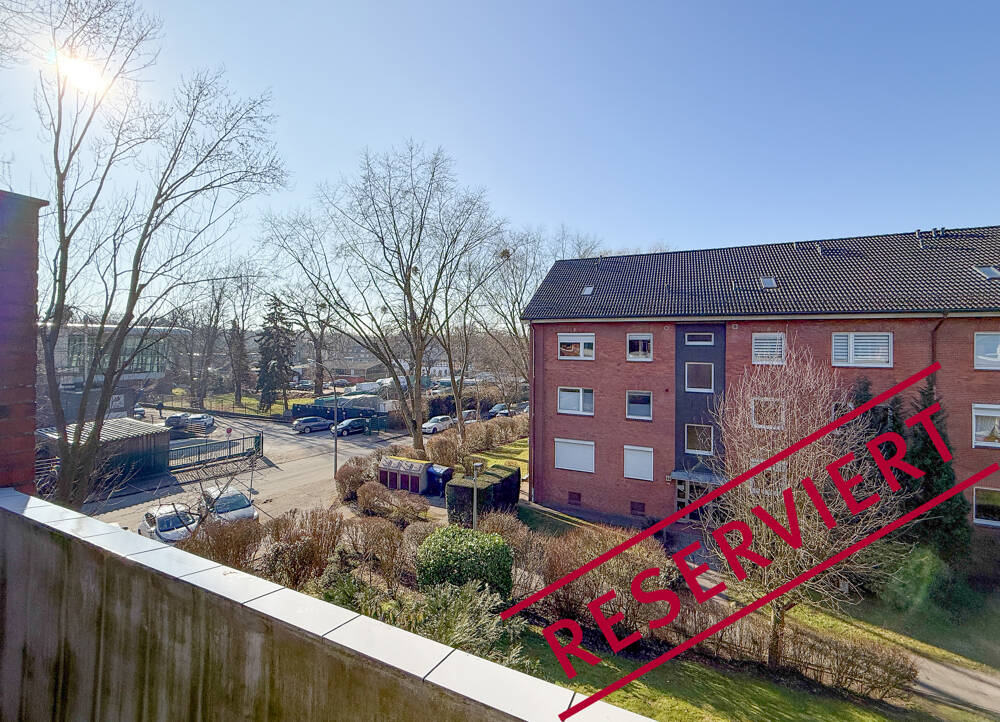RESERVIERT: Zentral und ruhig: 2-Zimmer-Wohnung mit Balkon in Alt-Osdorf