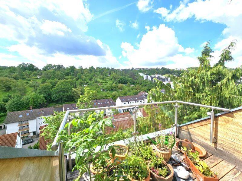 3 Zi.-DG-Wohnung mit sonnigem Aussichtsbalkon, in ruhiger Halbhöhenlage von Stuttgart-Rohracker – Stuttgart – Vorschaubild 6