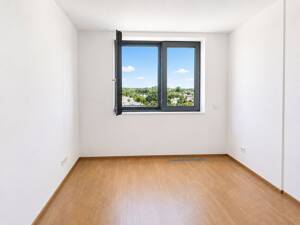 Drei-Zimmer-Wohnung mit spektakulärem Weitblick – 60486 Frankfurt am Main – Vorschaubild 5