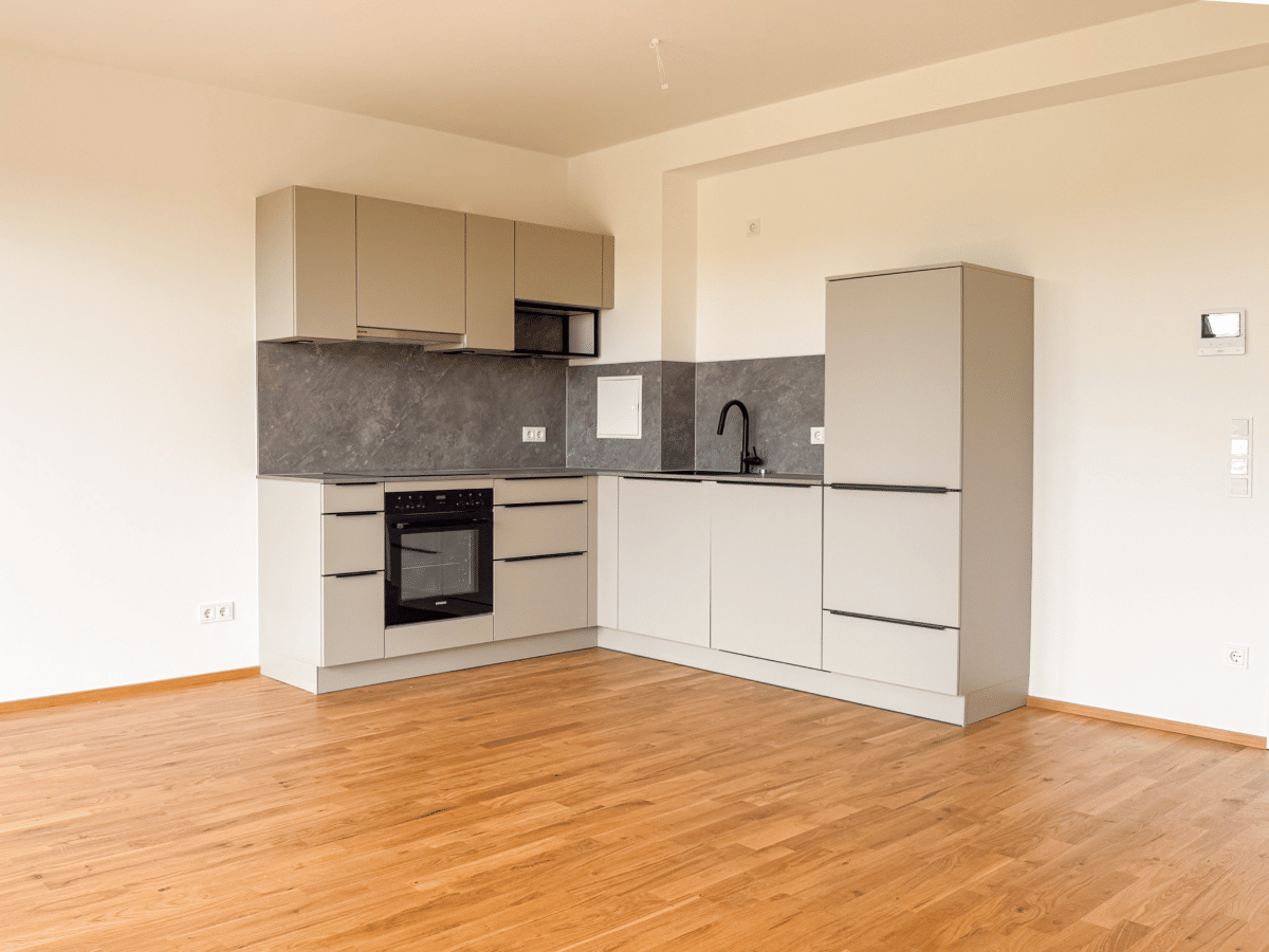 *3 Zimmer* großer SÜDBALKON mit Blick ins Grüne * EBK * TG * AUFZUG * ENERGIEKONZEPT* – Leipzig – Vorschaubild 2