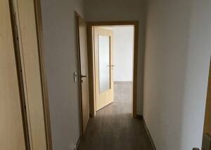 sanierte Wohnung mit Badewanne und Blick über Oschersleben – 39387 Oschersleben – Vorschaubild 4