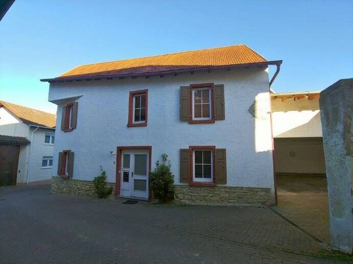 Kleines Mehrfamilienhaus, viele Möglichkeiten – Bubenheim – Vorschaubild 4