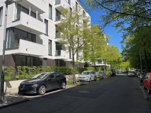 BEZUGSFREI= SPREENÄHE= HEISENBERGSTR. 3 = HÖCHSTE QUALITÄT = 4 ZIMMER =BJ 2022=BALKON = 2. OG = LIFT – 10587 Berlin – Vorschaubild 4