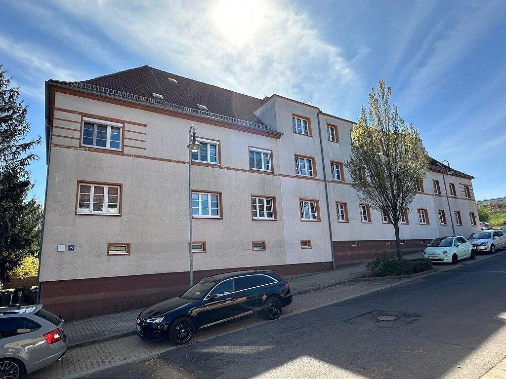 Preisanpassung - Mehrfamilienhaus mit über 8 % Rendite in ruhiger Lage von Döbeln – Döbeln – Bild 1 von 5