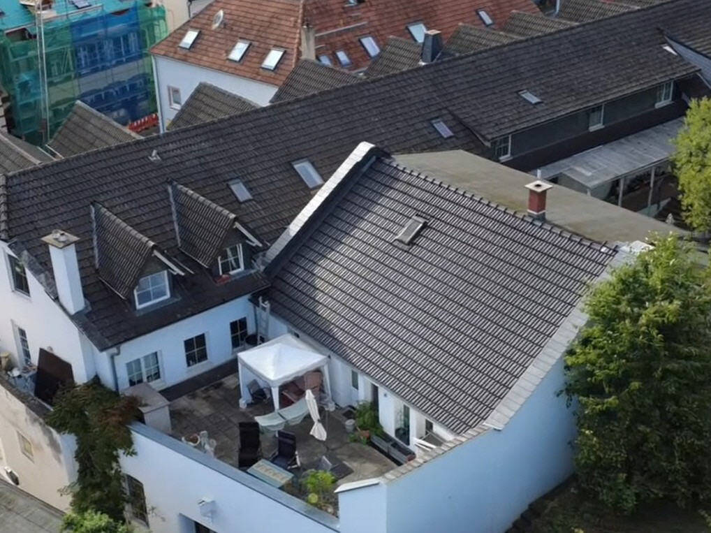 Großzügiger Gebäudekomplex bestehend aus 10 Wohnungen + Gewerbeeinheit mit Lagerhalle – Geisenheim – Vorschaubild 3