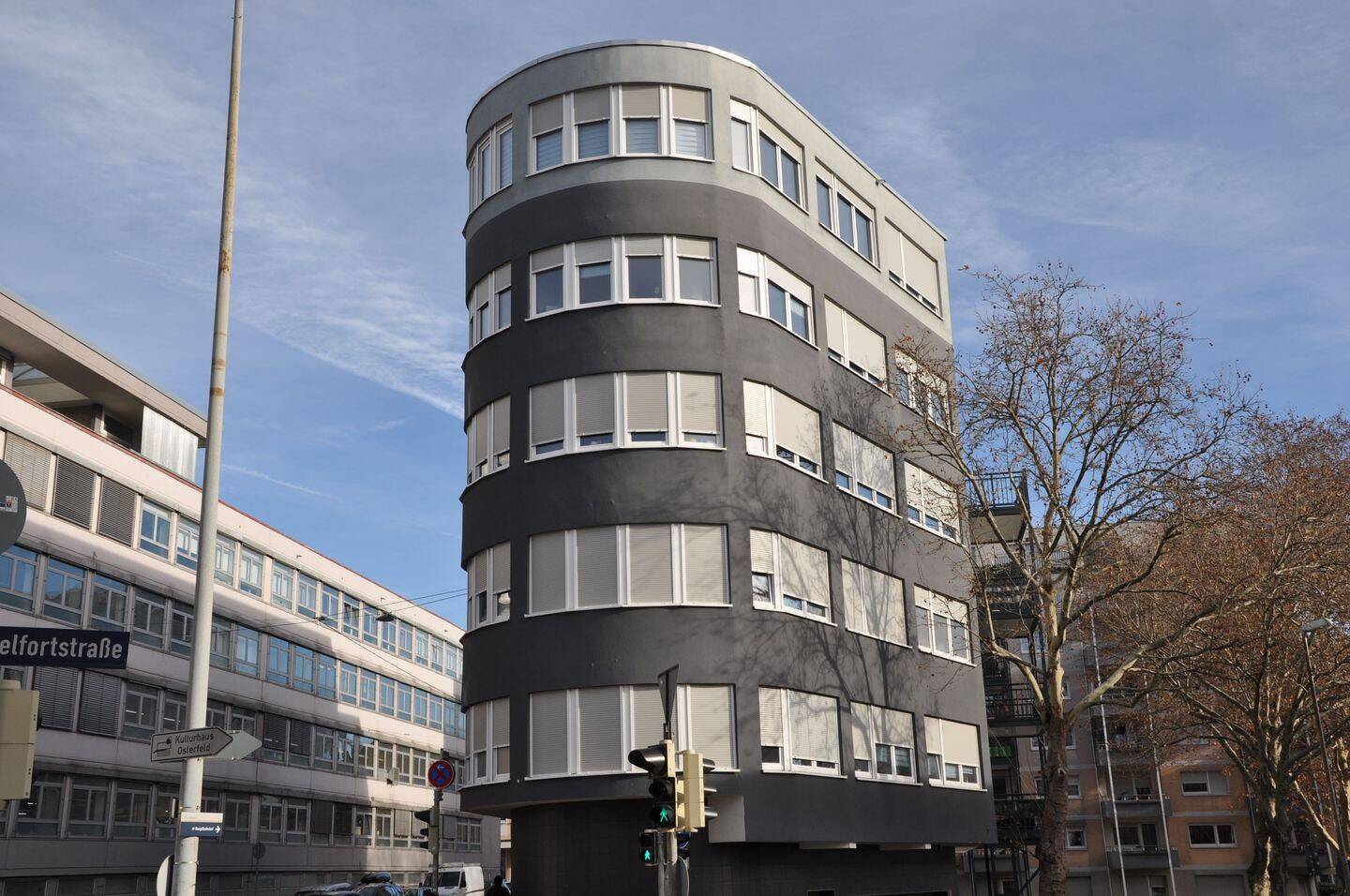 Moderne 3-Zimmer-Wohnung im Stadtzentrum mit Stellplatz