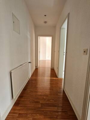 Nordend 3 Zimmer mit Balkon Altbau Stuck – 60322 Frankfurt am Main – Vorschaubild 6