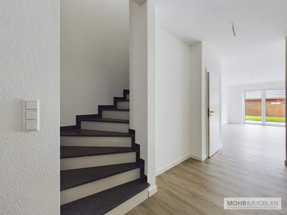 - Provisionsfrei - Modern und Großzügig: Neuwertiges Reihenendhaus in schöner Lage von Bümmerstede – Oldenburg – Vorschaubild 4