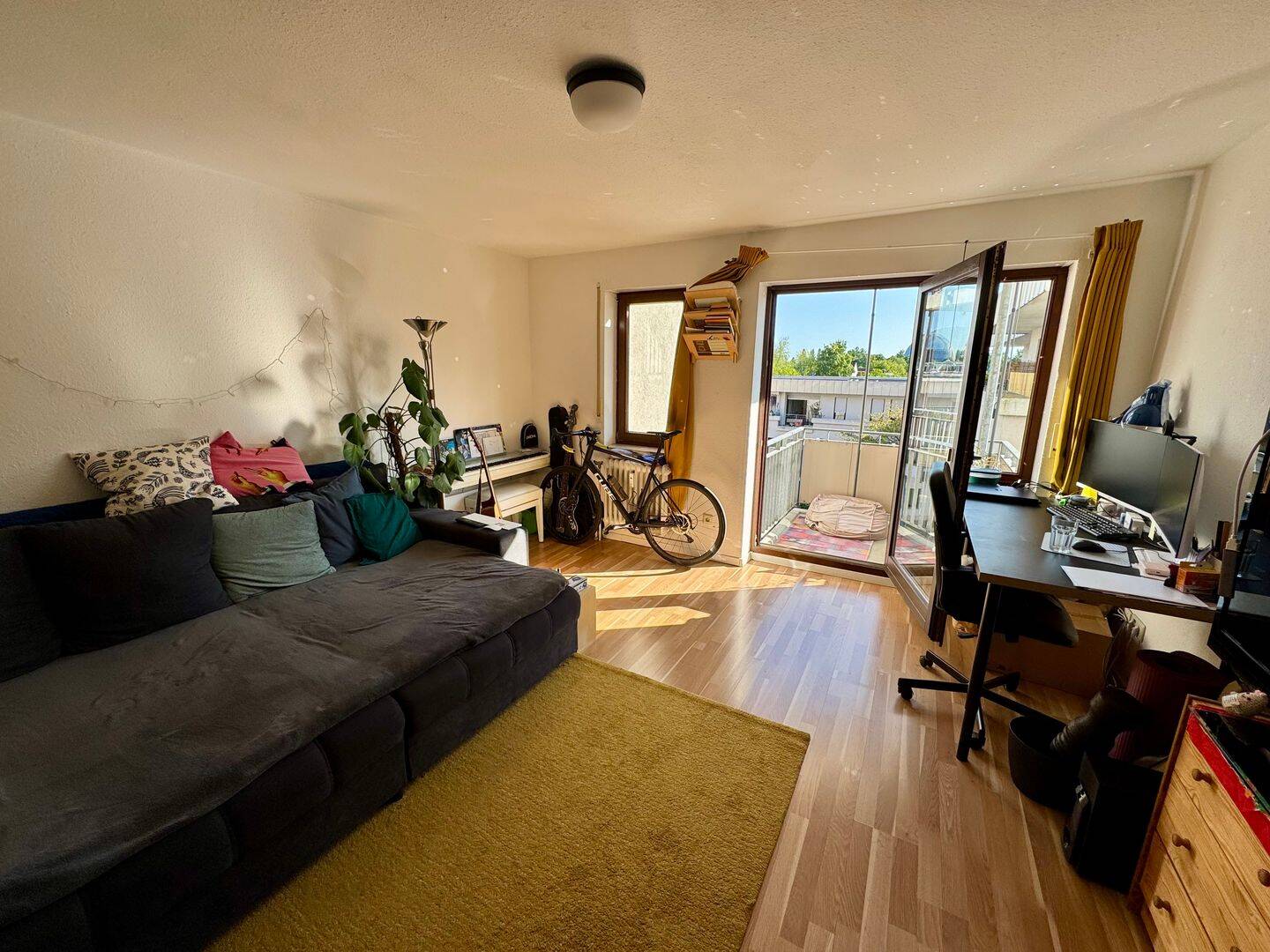 Helle 2 Zimmerwohnung inkl. TG Stellplatz - vermietet