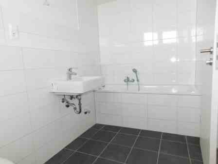 Großzügige 2-ZKDB im 5. OG *renoviert* mit Balkon und Gebäudemodernisierung... – Krefeld – Vorschaubild 8