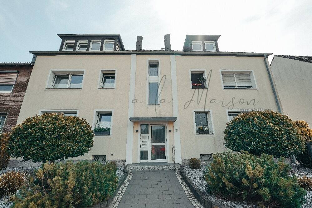 Gemütliche Dachgeschosswohnung in bevorzugter Wohnlage! – Duisburg – Vorschaubild 2