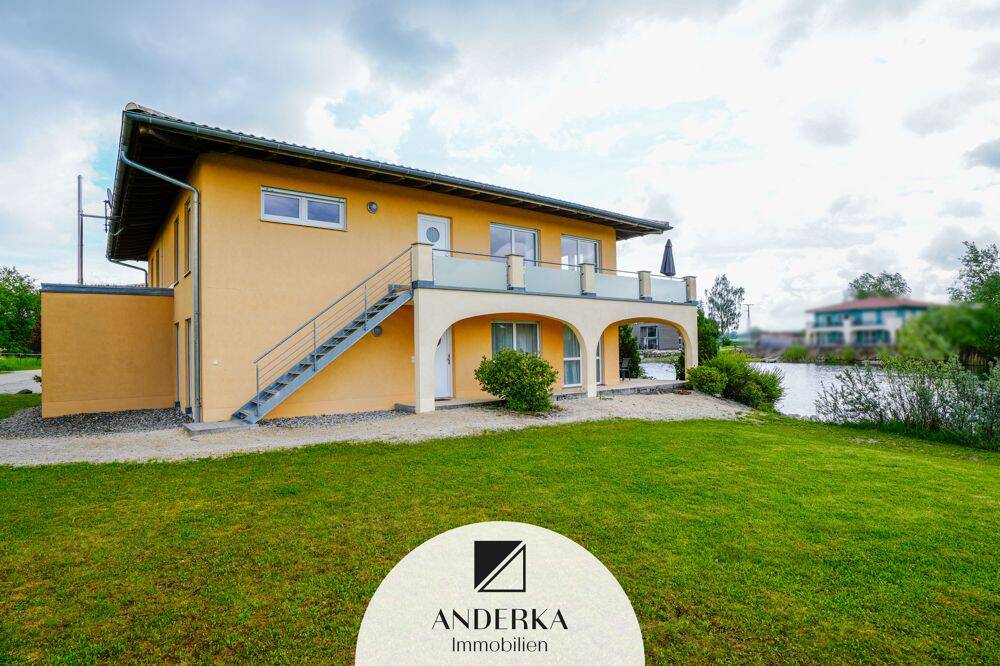 Wohnen, Erholen oder Investieren - 3-Zimmer-Wohnung direkt am Sonnensee!
