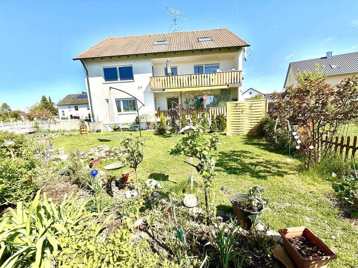 Drei in Einem! Ihr Mehrfamilienhaus in Regensburg Harting!