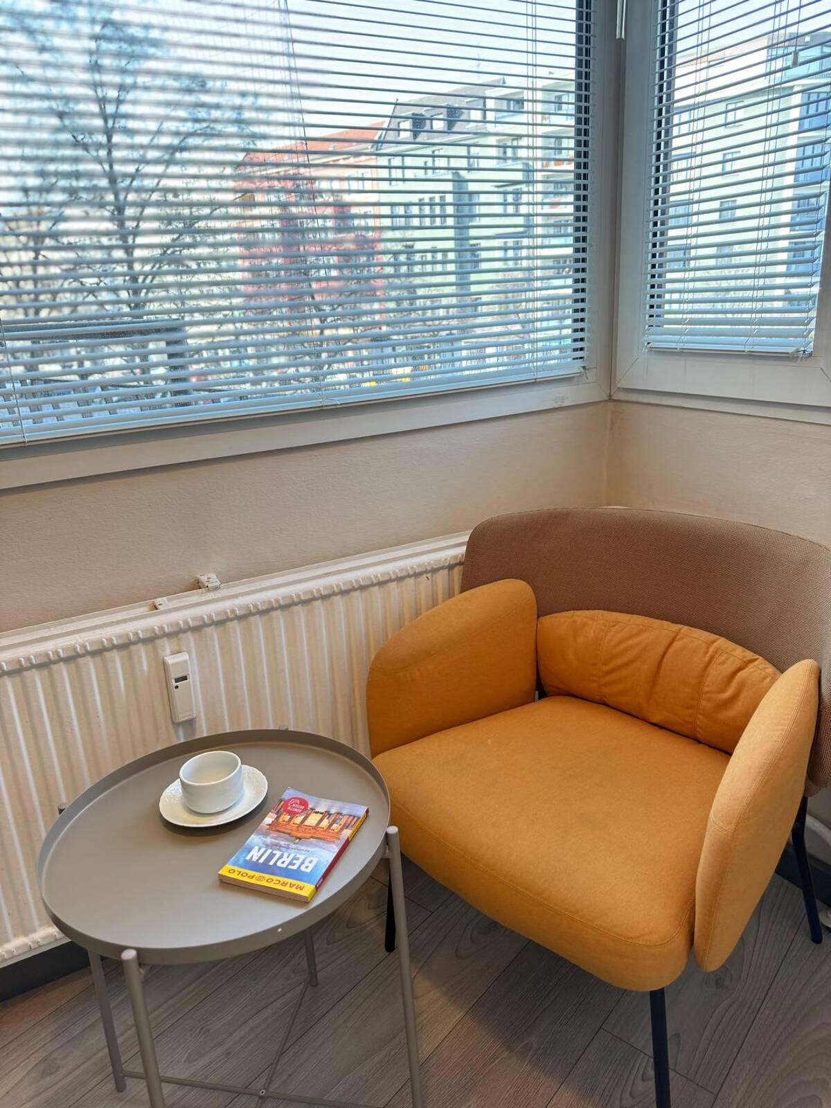 Studio Apartment nähe Deutsche Oper zu vermieten – 10627 Berlin – Bild 1 von 9