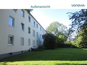 Günstige 2,5-Zimmer-Wohnung in ruhiger Lage