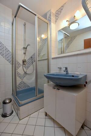 Wunderschöne Wohnung mit Terrasse in Stuttgart Kaltental – 70569 Stuttgart – Vorschaubild 4