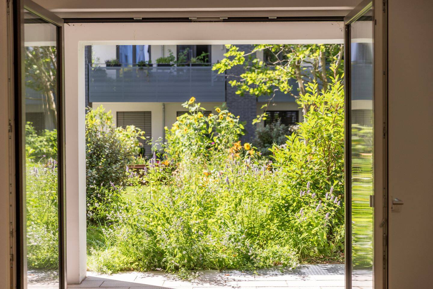 Modernes Design trifft Komfort: 3-Zimmer-Wohnung in Brühl – Brühl – Vorschaubild 8