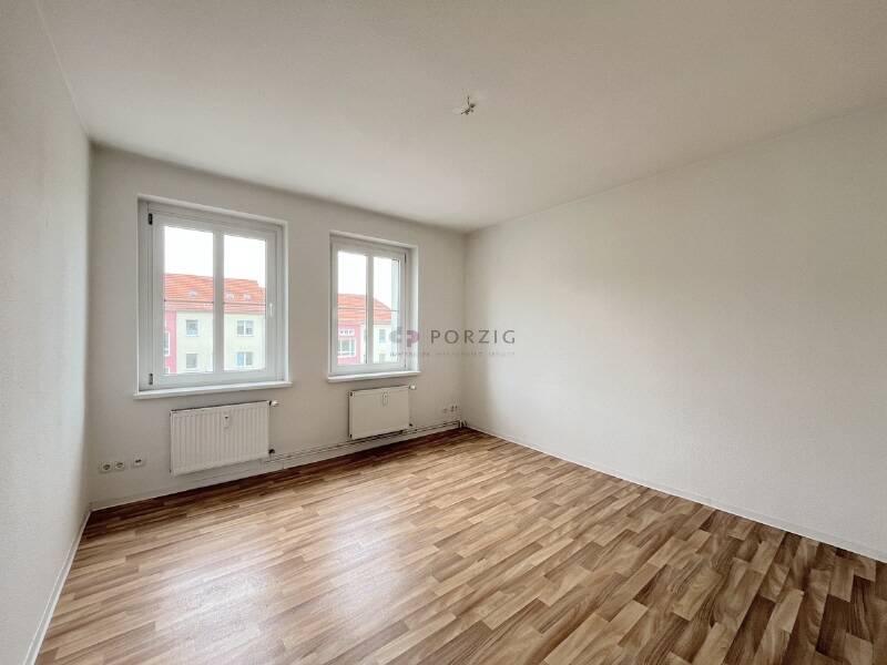 Schicke Single-Wohnung mit Einbauküche und Balkon