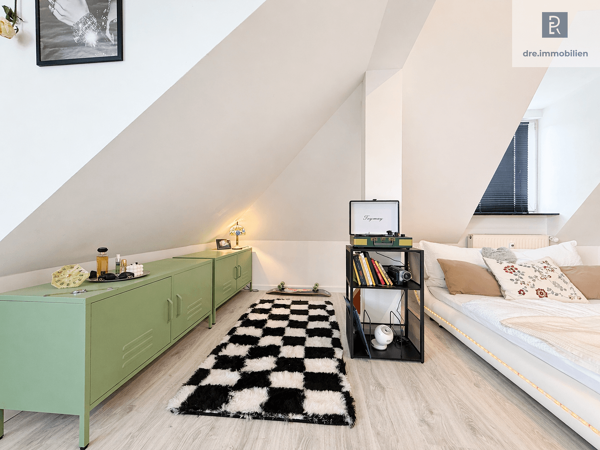 Dachgeschosswohnung in 51107 Köln mit 52,3 m² kaufen