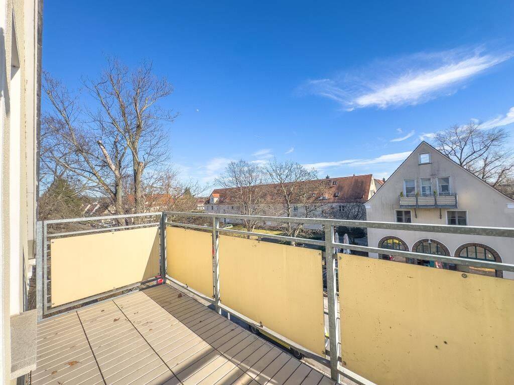 INDIVIDUELLE 3 ZI. DACHGESCHOSS-MAISONETTE MIT SONNEBLAKON - UNWEIT DER ELBE IN GUTER LAGE – Dresden – Vorschaubild 4