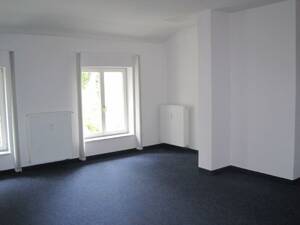 großzügiges WG-Zimmer (4.1) in perfekter Lage – 6108 Halle (Saale) – Vorschaubild 1