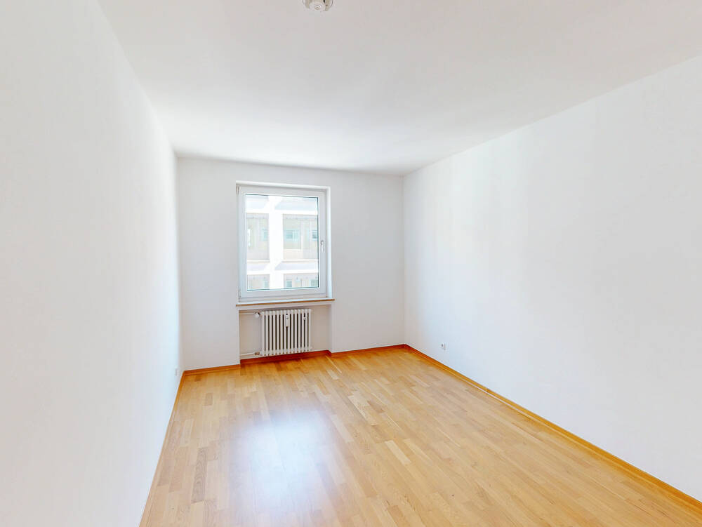 Gemütliche 2-Zimmer-Wohnung mit Innenhofbalkon – München – Vorschaubild 7