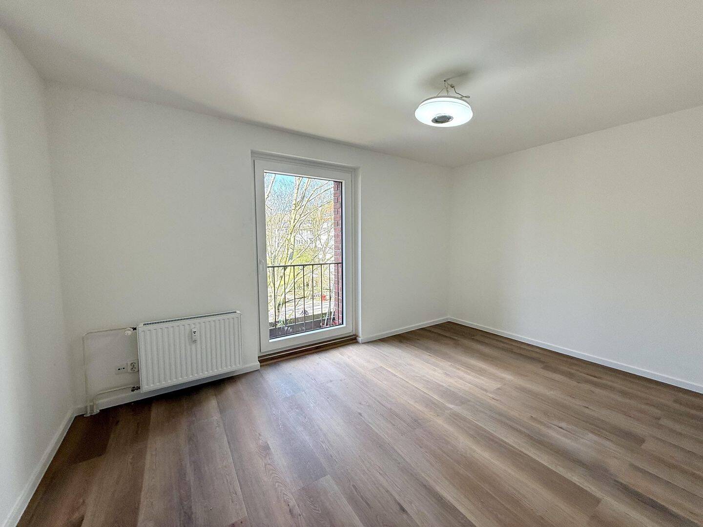 Viel Licht, viel Luft - 2,5 Zimmer mit großer Südwest-Loggia in Altona-Nord – Hamburg – Vorschaubild 6