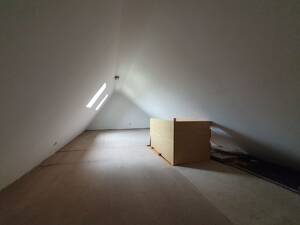 Schöne 2-Zimmer-Dachgeschosswohnung mit zusätzlichem Spitzboden – 45276 Essen – Vorschaubild 9
