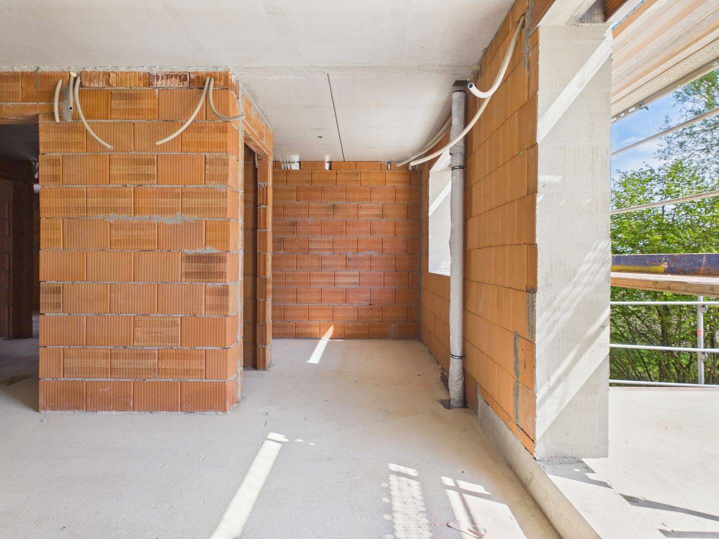 Traumhafte Wohnung mit XXL-Balkon, Blick ins Grüne, in ruhiger Lage am Ende einer Sackgasse! – Ingolstadt – Vorschaubild 6