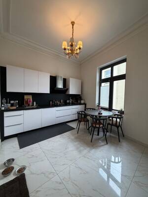 Exklusive Jugendstilwohnung mit Kamin, Balkon und Blick auf den Kuhmühlenteich – 22087 Hamburg – Vorschaubild 9