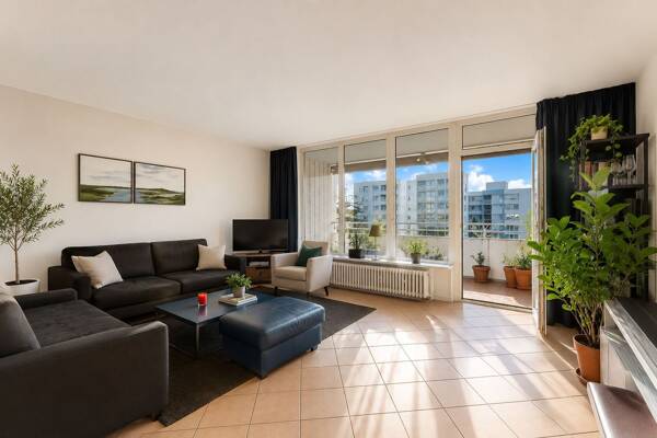 Etagenwohnung in 50858 Köln mit 113 m² kaufen