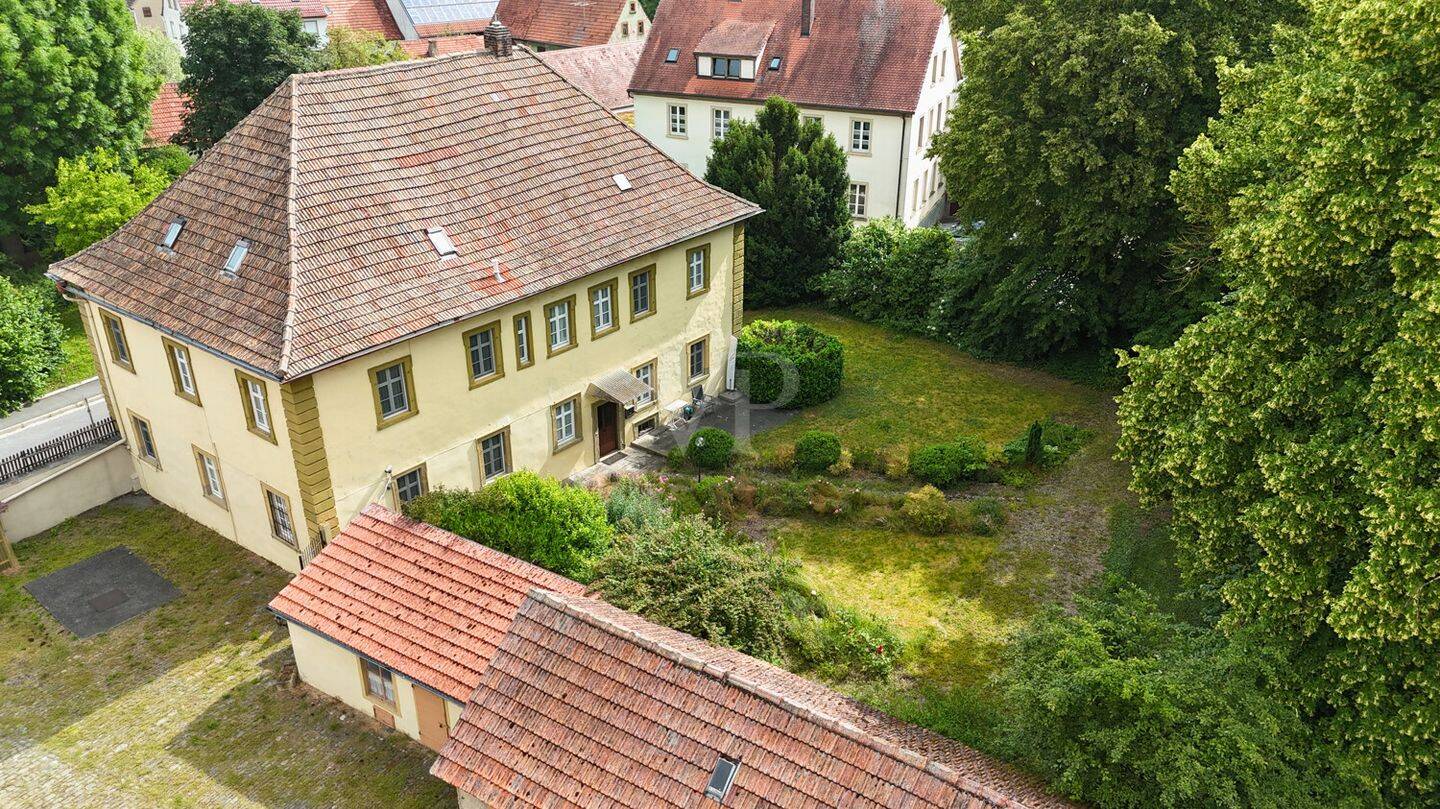 Wo Geschichte auf Zukunft trifft: Schloss Schernau als Ihr neues Refugium – Dettelbach – Vorschaubild 3