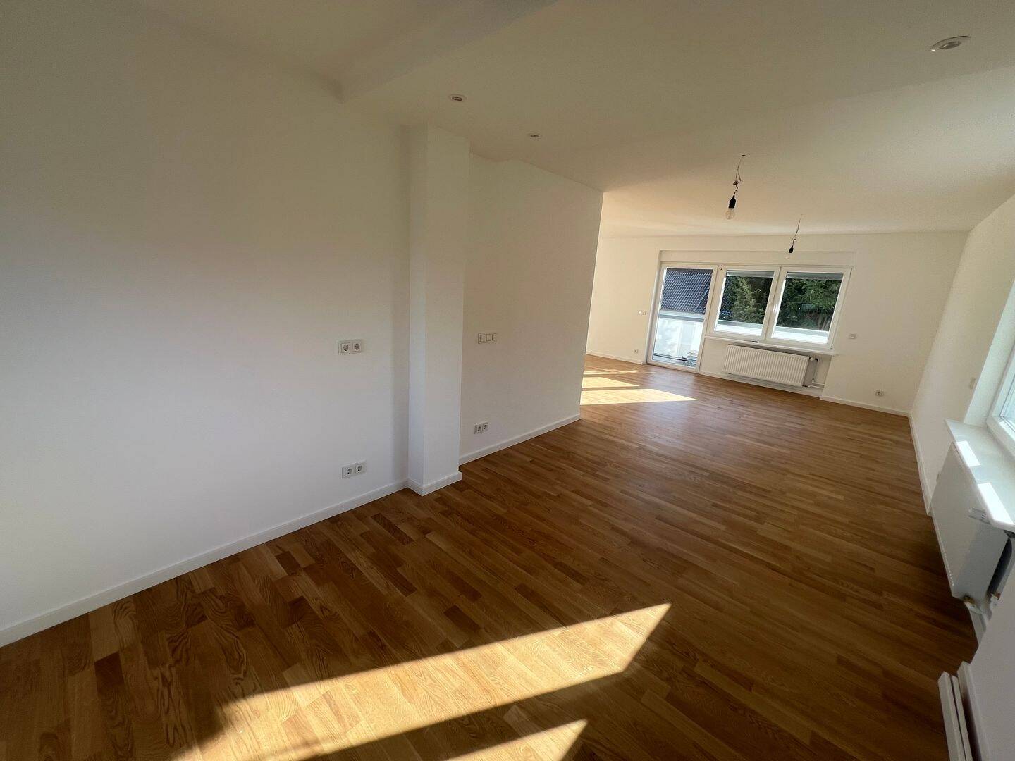 Repräsentatives Einfamilienhaus mit Einliegerwohnung in ruhiger Sackgassenlage von Saarbrücken-Eschringen – Saarbrücken – Vorschaubild 6